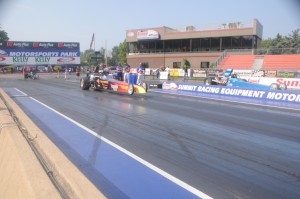 TIP Pontiac dragster wheelie