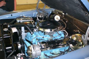 Fred Wren 389 engine in car